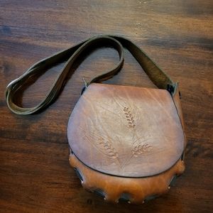 Authentic Vintage 70s leather bag. Boho wheat sheaves braided handle